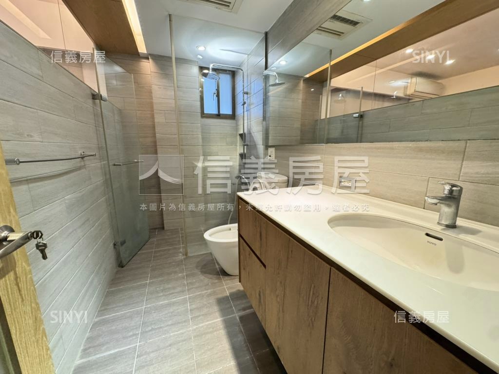 劍南捷運美妝三樓房屋室內格局與周邊環境