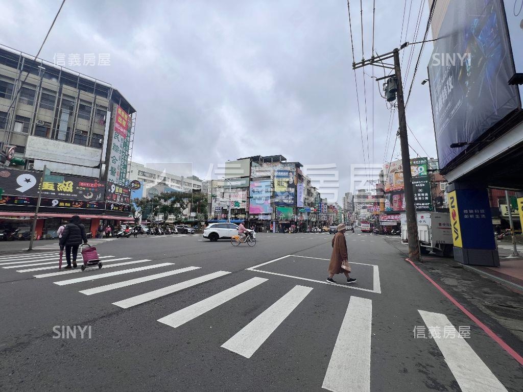 民族路三角窗透店房屋室內格局與周邊環境