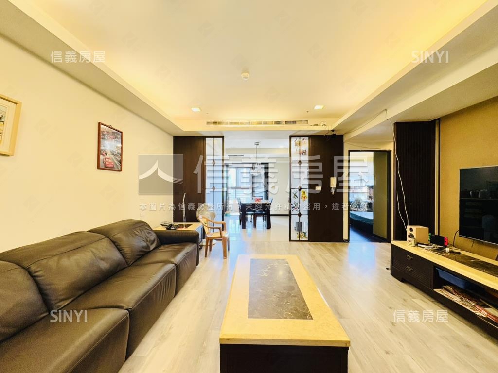 近捷運太子國寶四房雙車位房屋室內格局與周邊環境