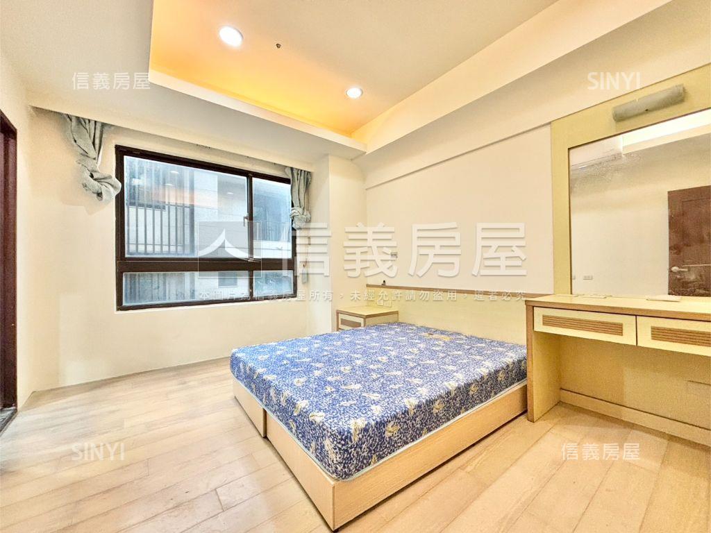 未來捷運站和風維也納三房房屋室內格局與周邊環境