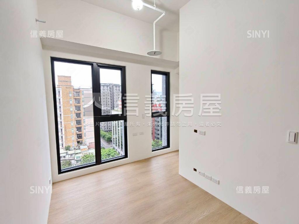 全新交屋松江南京電梯兩房房屋室內格局與周邊環境