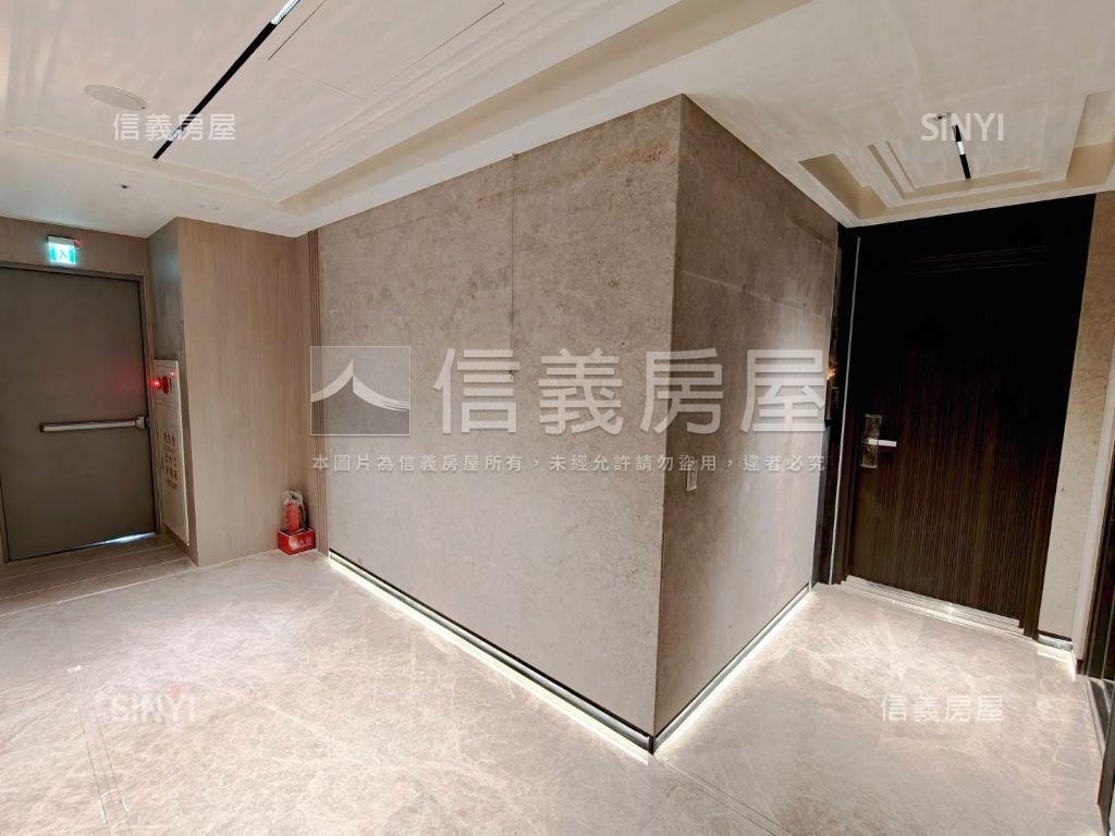 全新交屋松江南京電梯兩房房屋室內格局與周邊環境
