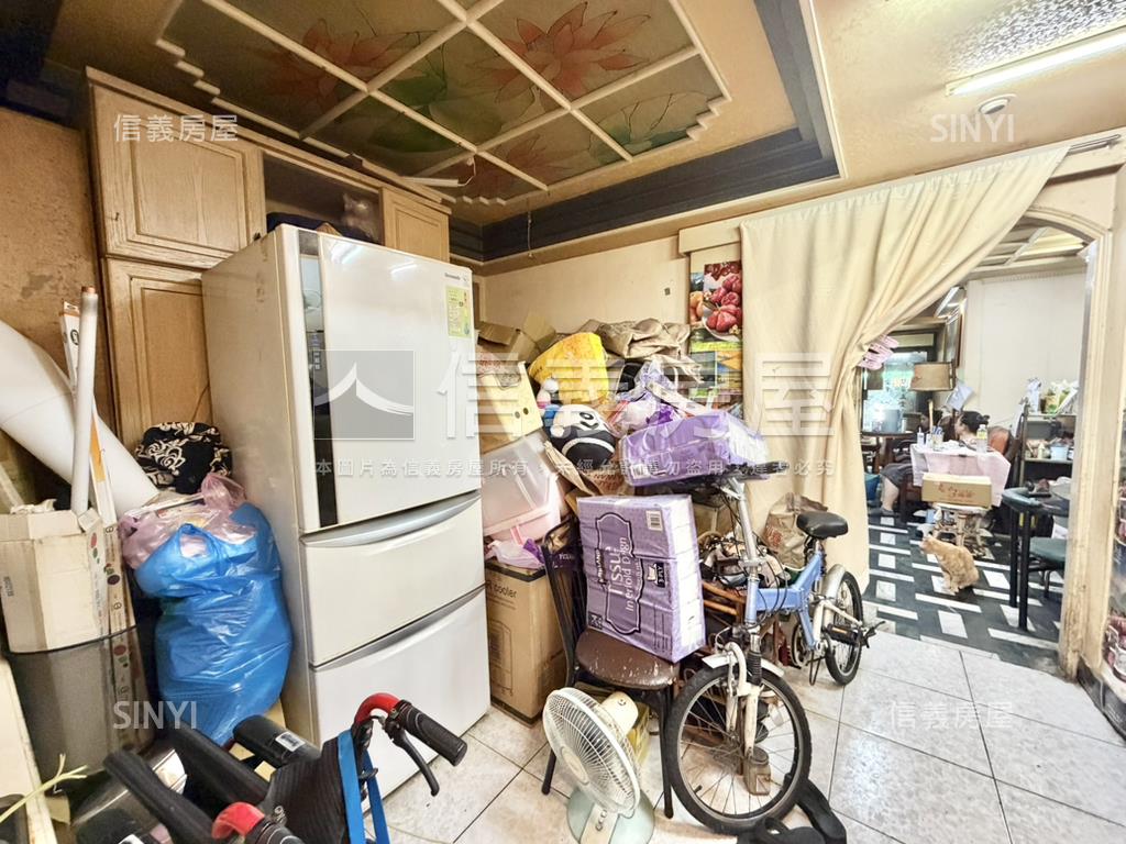 劍潭三角窗傳家面寬金店房屋室內格局與周邊環境