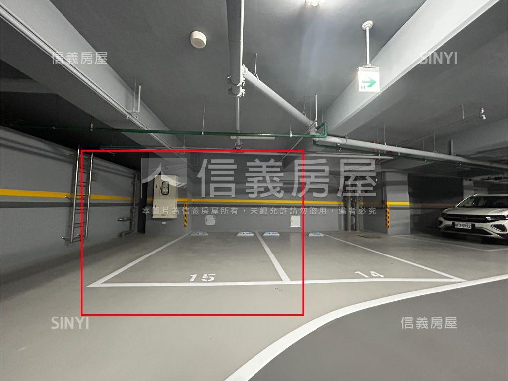 奇岩綠境兩房兩衛坡平車位房屋室內格局與周邊環境