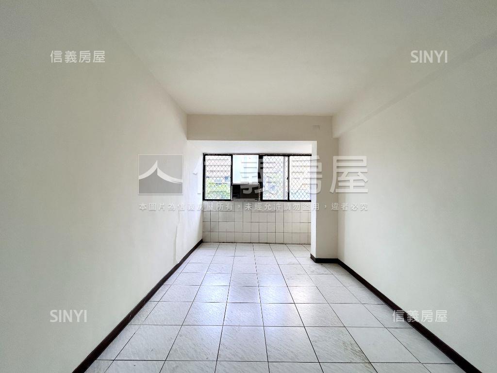 正面新湖國小優質公寓房屋室內格局與周邊環境