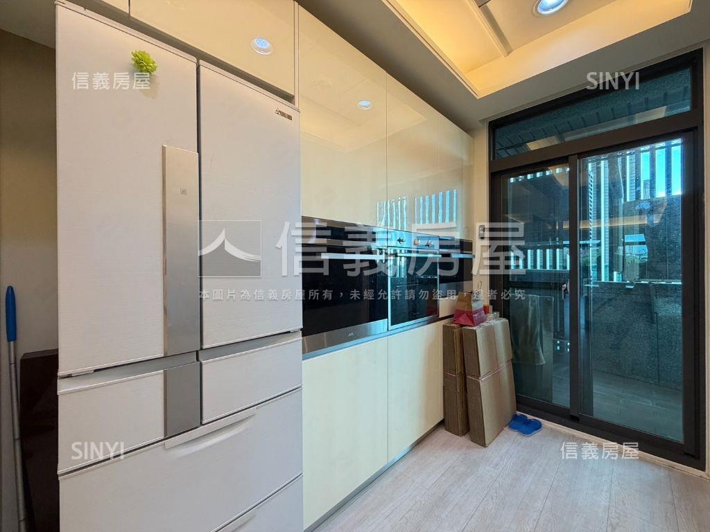 雲景臻邸鄰康橋◆採光優美房屋室內格局與周邊環境