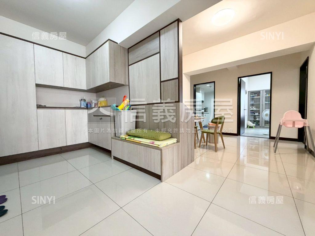 櫻花青邁四房平車房屋室內格局與周邊環境