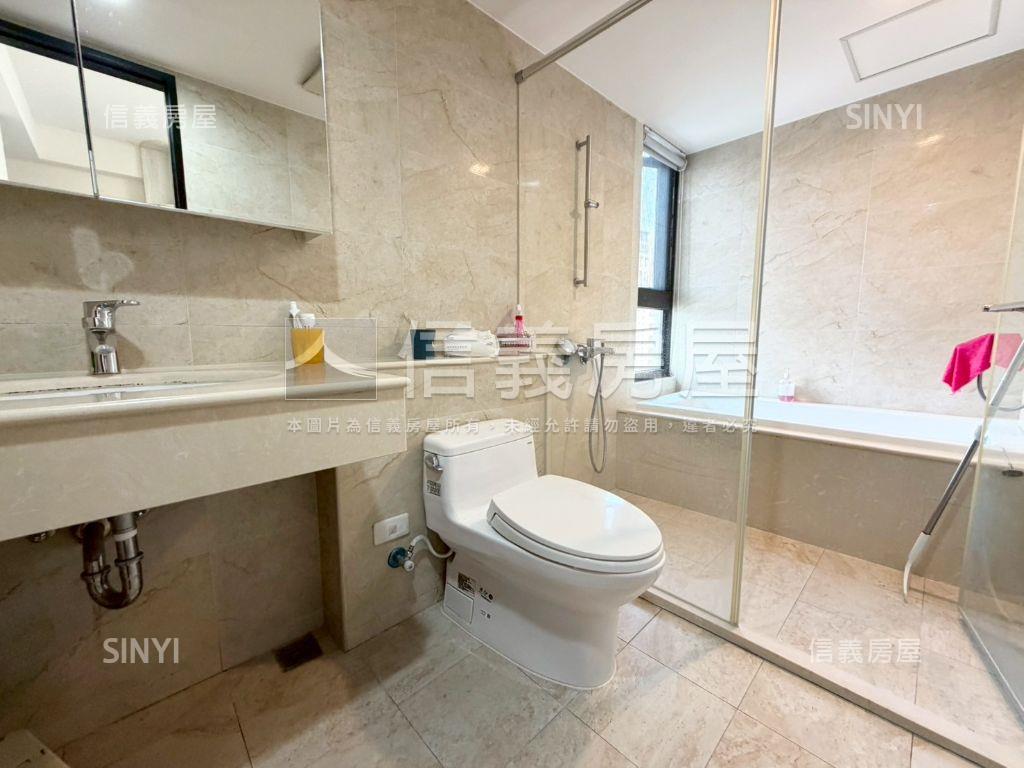 櫻花青邁四房平車房屋室內格局與周邊環境