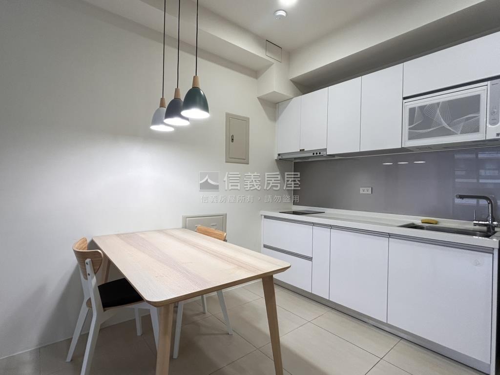 昌益綠邸２房平車房屋室內格局與周邊環境