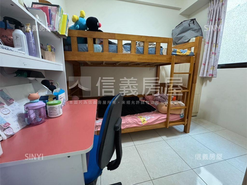 彰化三房平面車位房屋室內格局與周邊環境