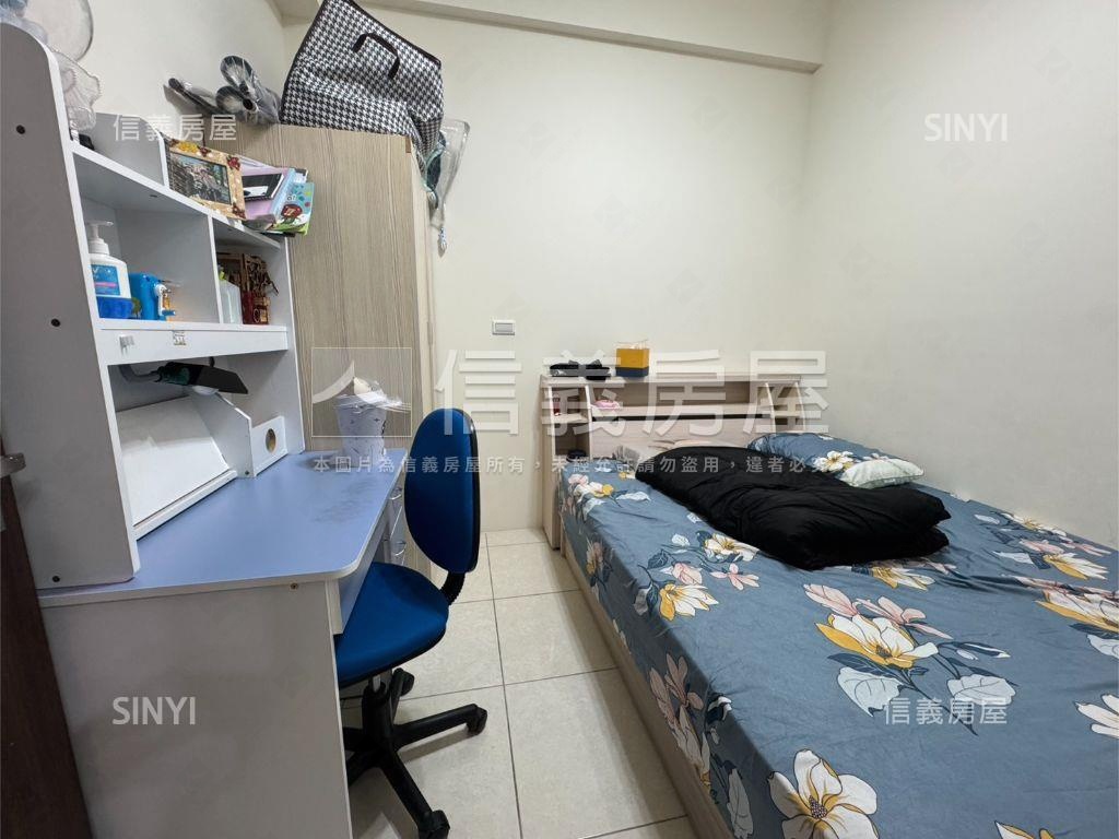 彰化三房平面車位房屋室內格局與周邊環境