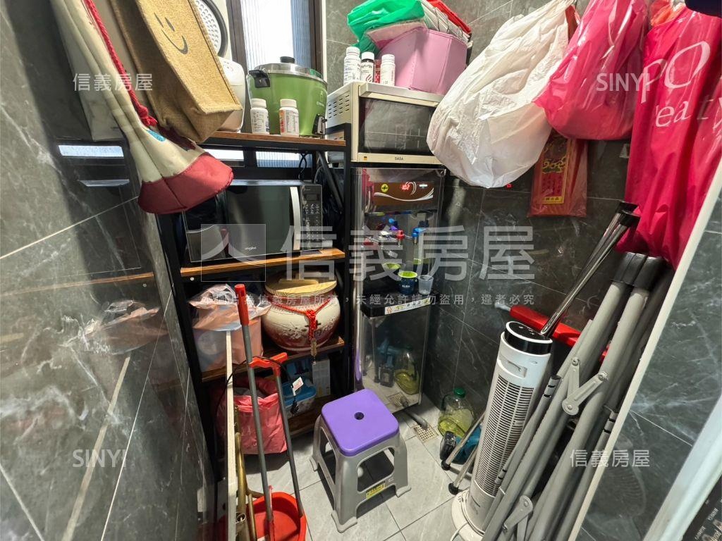 彰化三房平面車位房屋室內格局與周邊環境