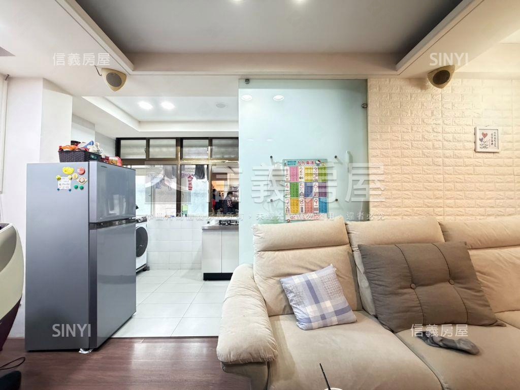 永安捷運✦二樓免爬高房屋室內格局與周邊環境