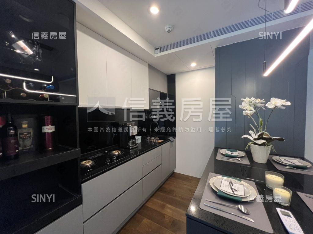 森大直精美兩房帶車位房屋室內格局與周邊環境