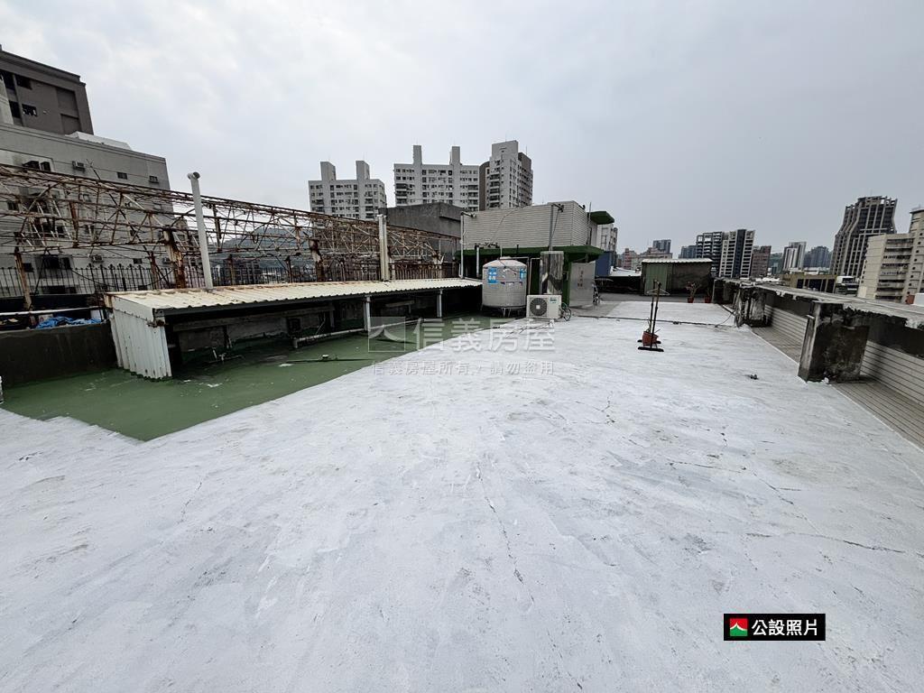 前金區｜傳家面寬角店房屋室內格局與周邊環境