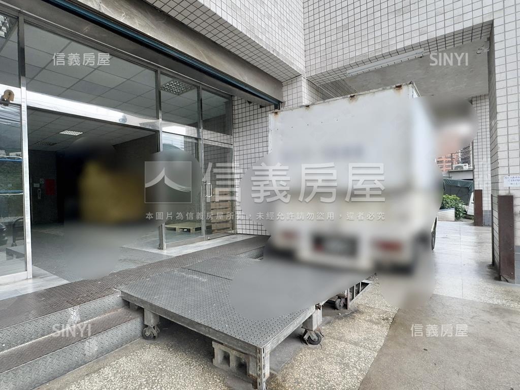 巴頓高樓電梯廠辦房屋室內格局與周邊環境
