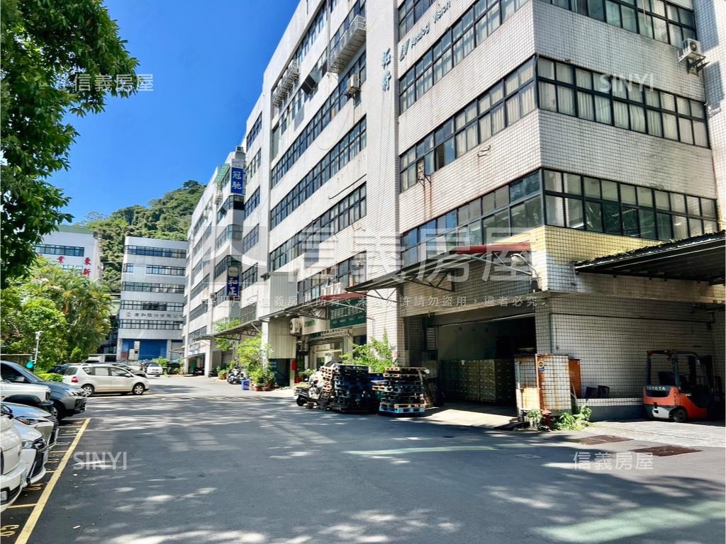 巴頓高樓電梯廠辦房屋室內格局與周邊環境