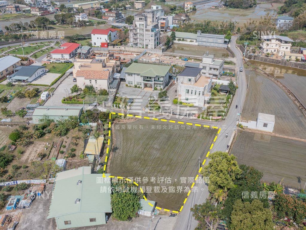 近高鐵特區土地１房屋室內格局與周邊環境