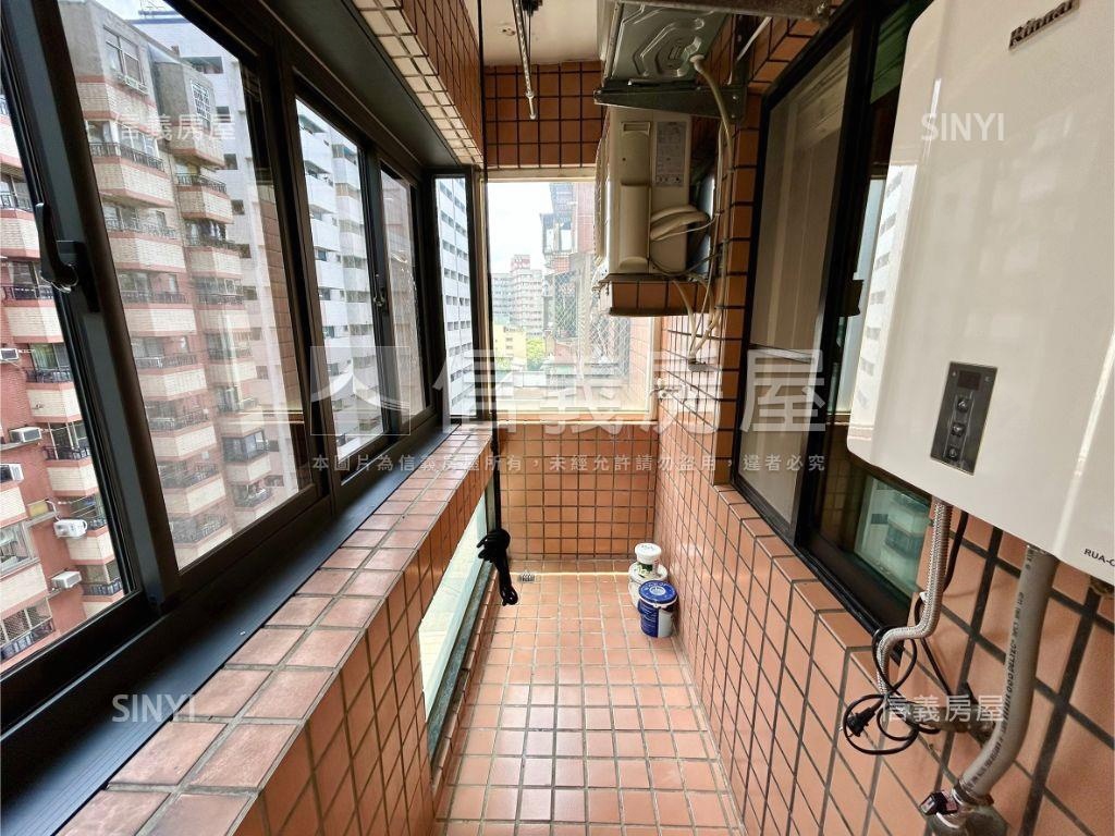 新案★專任逢甲二房平車位房屋室內格局與周邊環境
