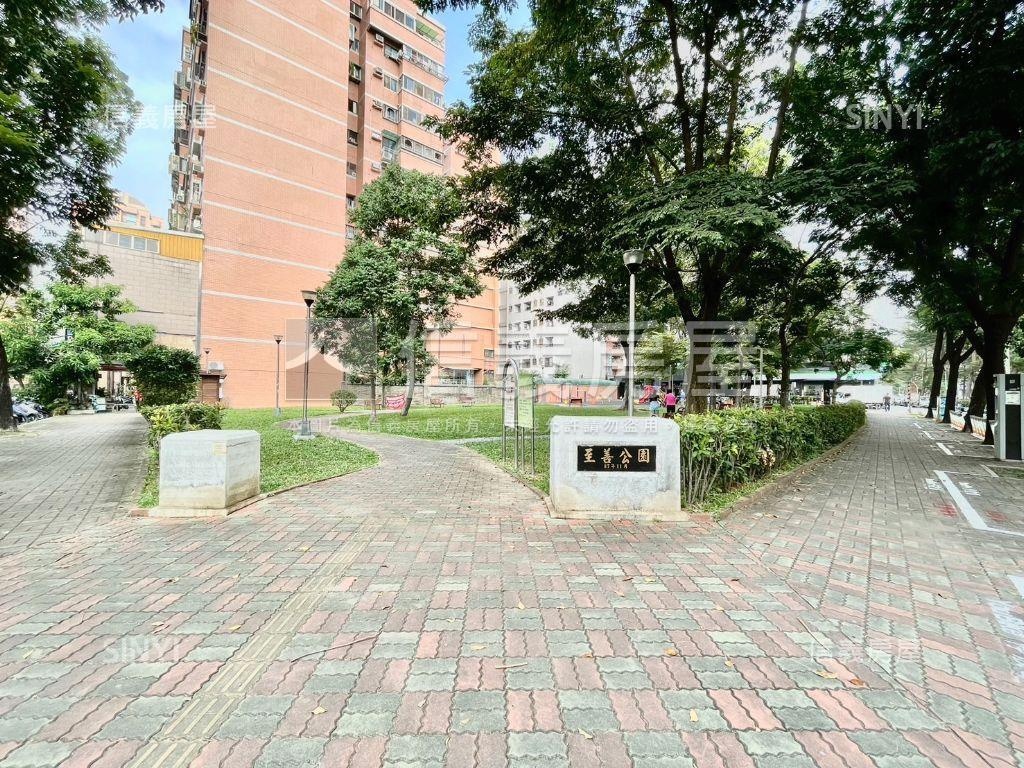 新案★專任逢甲二房平車位房屋室內格局與周邊環境