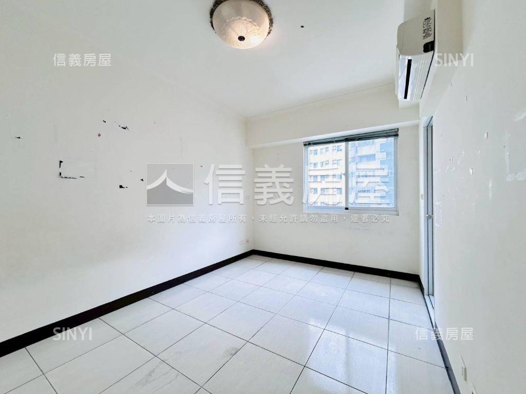 近小檜溪大空間美帝堡別墅房屋室內格局與周邊環境