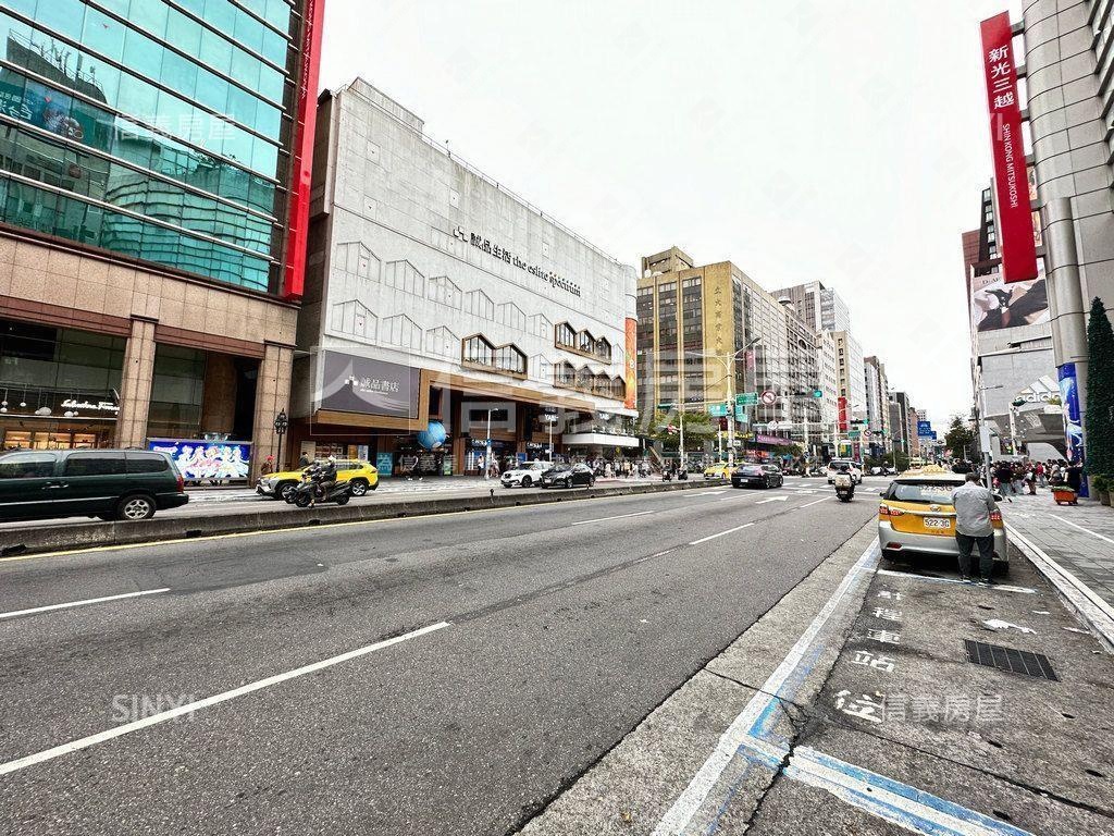 北市三角窗金店面房屋室內格局與周邊環境