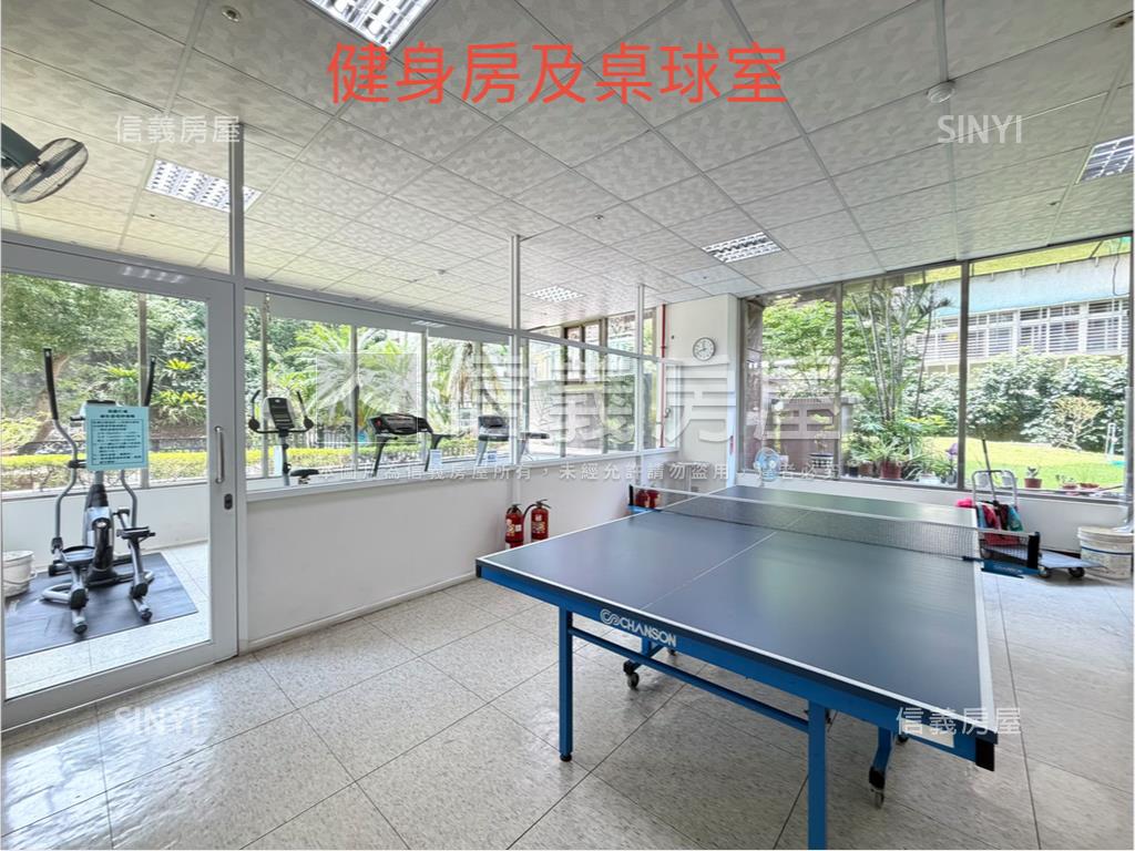 近捷運站雄觀稀有三房車位房屋室內格局與周邊環境