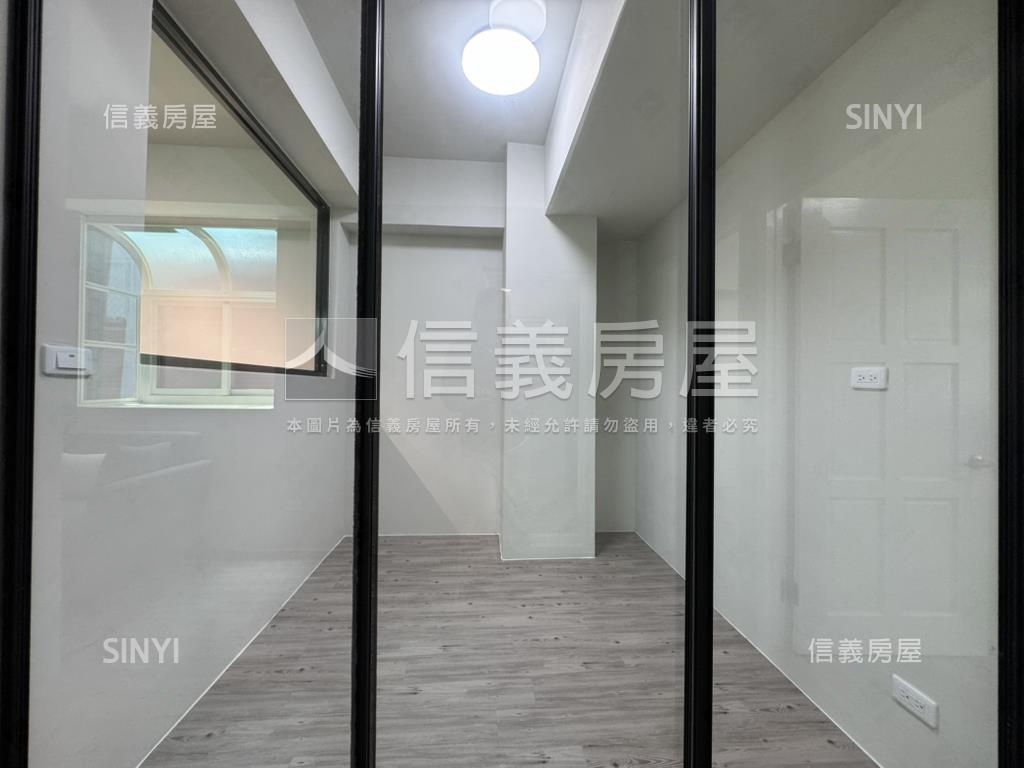 近台元首購小資房房屋室內格局與周邊環境