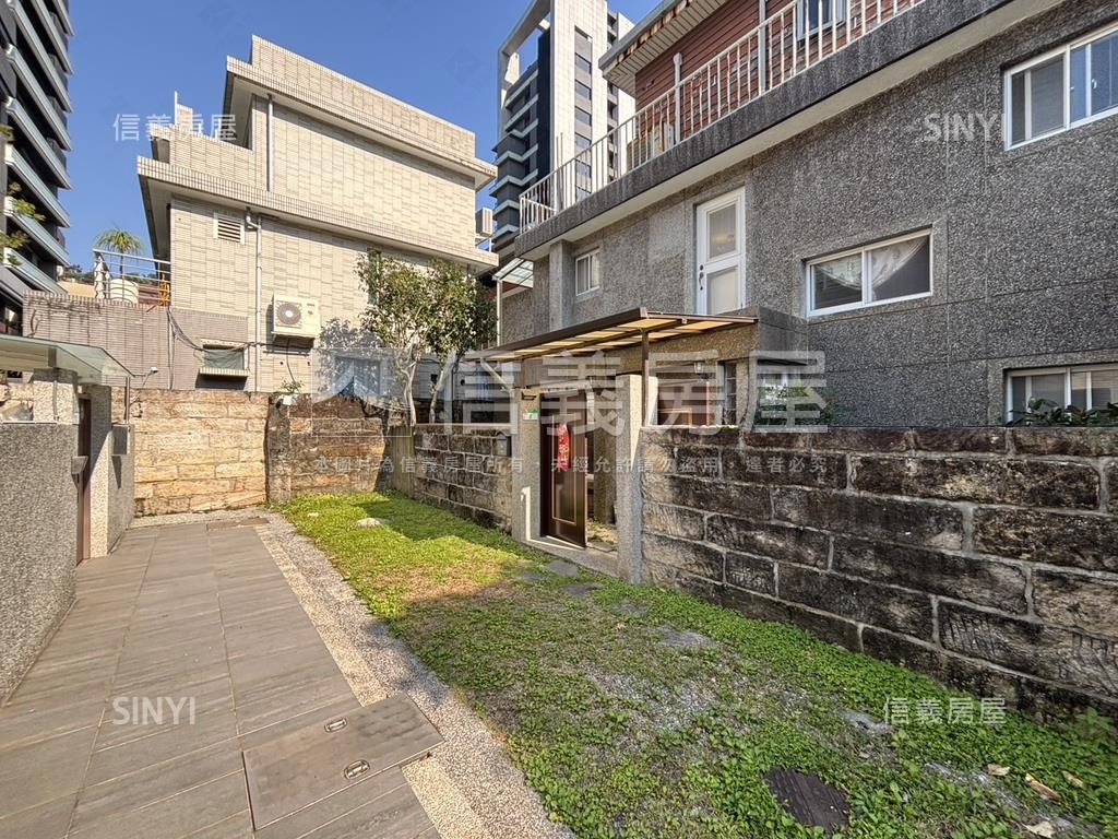 ２４小時管理至誠透天房屋室內格局與周邊環境