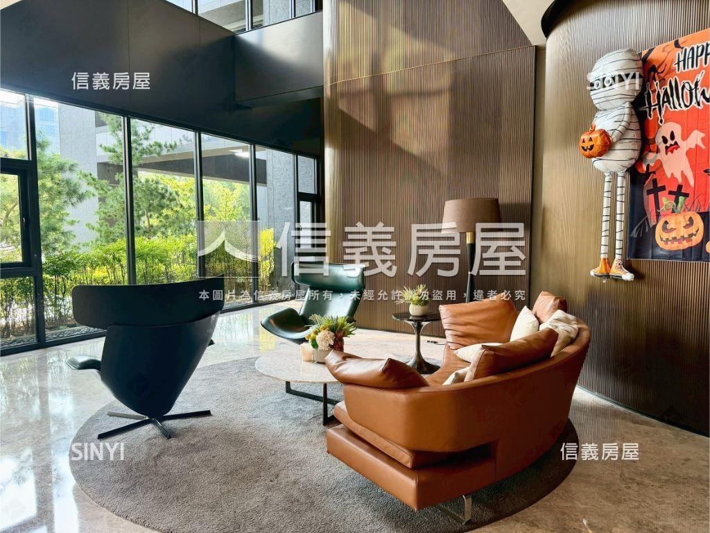 洲際Ｗ精裝潢三房平車房屋室內格局與周邊環境