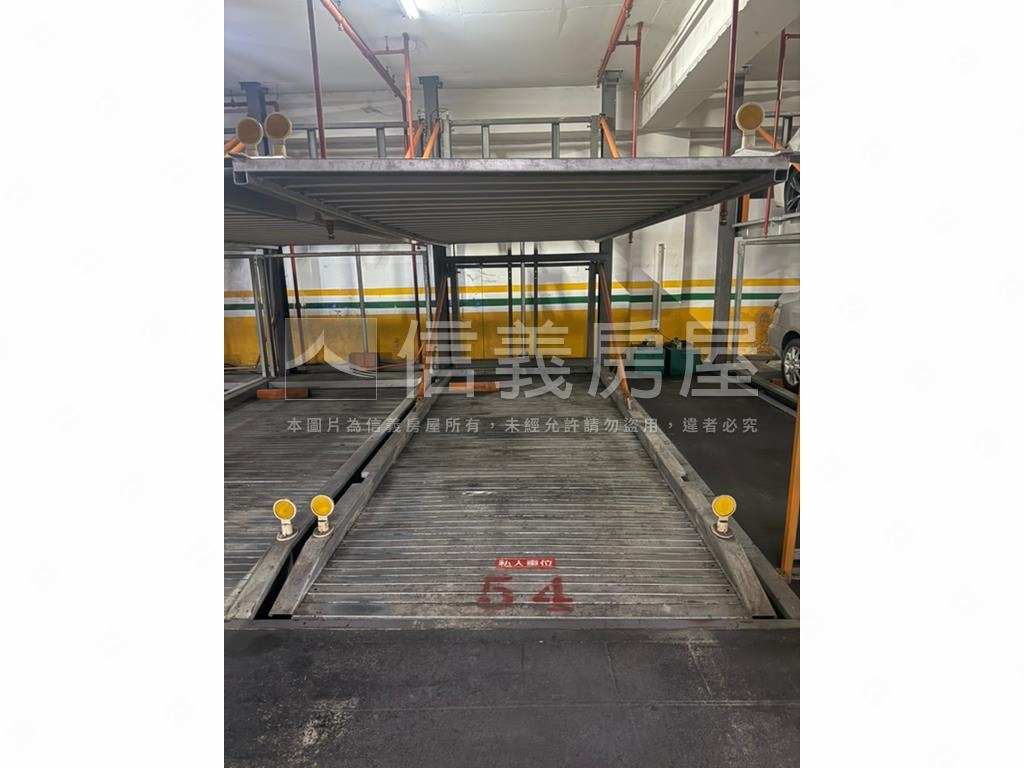 白金特區三房車位房屋室內格局與周邊環境