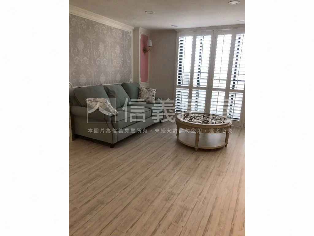 甲山林天墅精品美屋＋車位房屋室內格局與周邊環境