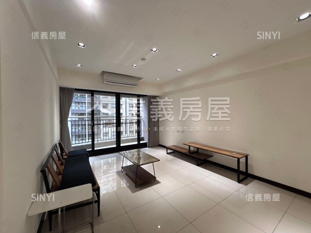 ＨＯＭＥ１邊間大三房車位房屋室內格局與周邊環境