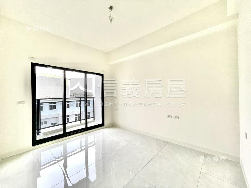 海佃商圈獨院雙車別墅房屋室內格局與周邊環境