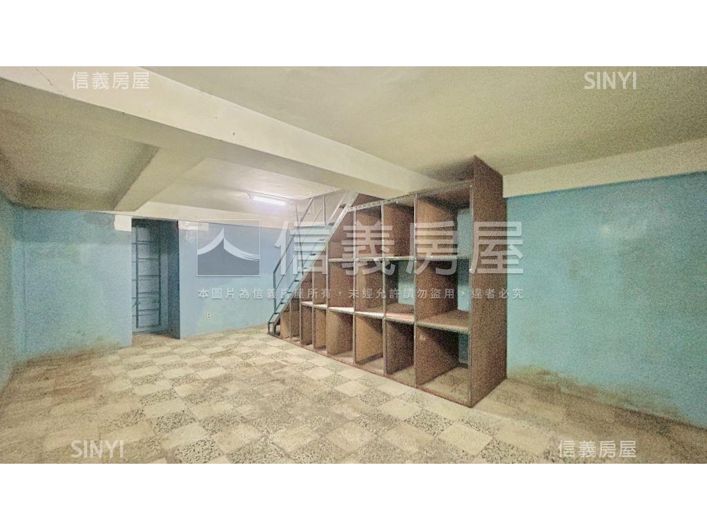 公益商圈地坪６２坪透天房屋室內格局與周邊環境