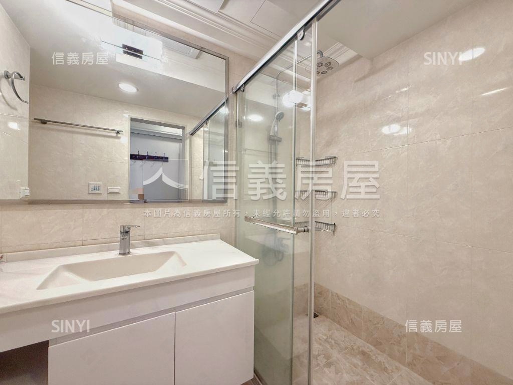 現代啟示溫馨美屋房屋室內格局與周邊環境