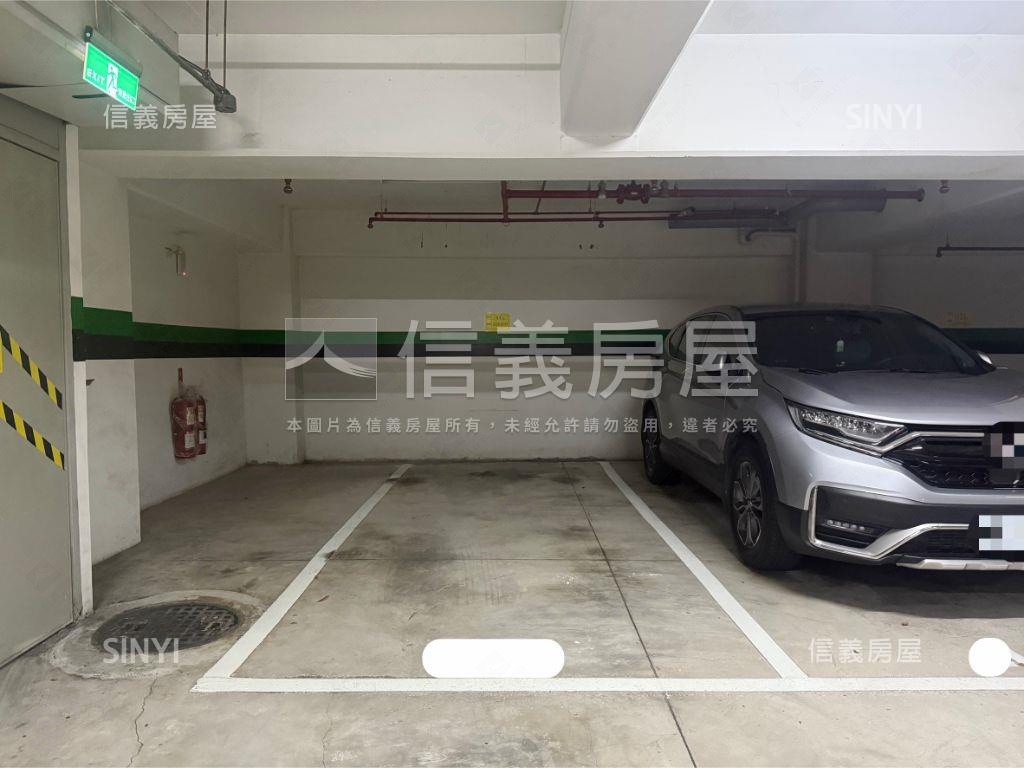 現代啟示溫馨美屋房屋室內格局與周邊環境
