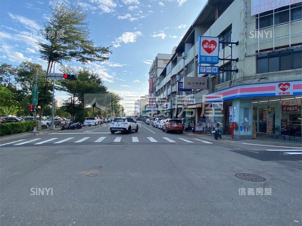 稀有世貿大坪數商辦＋車位房屋室內格局與周邊環境
