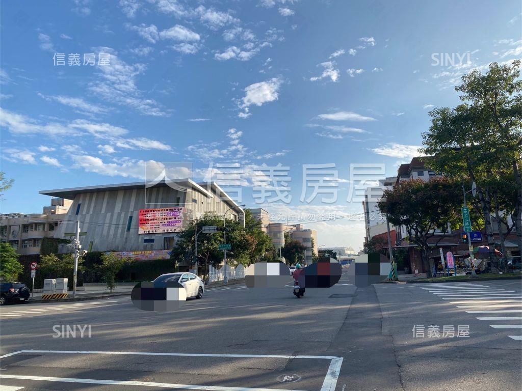 稀有世貿大坪數商辦＋車位房屋室內格局與周邊環境