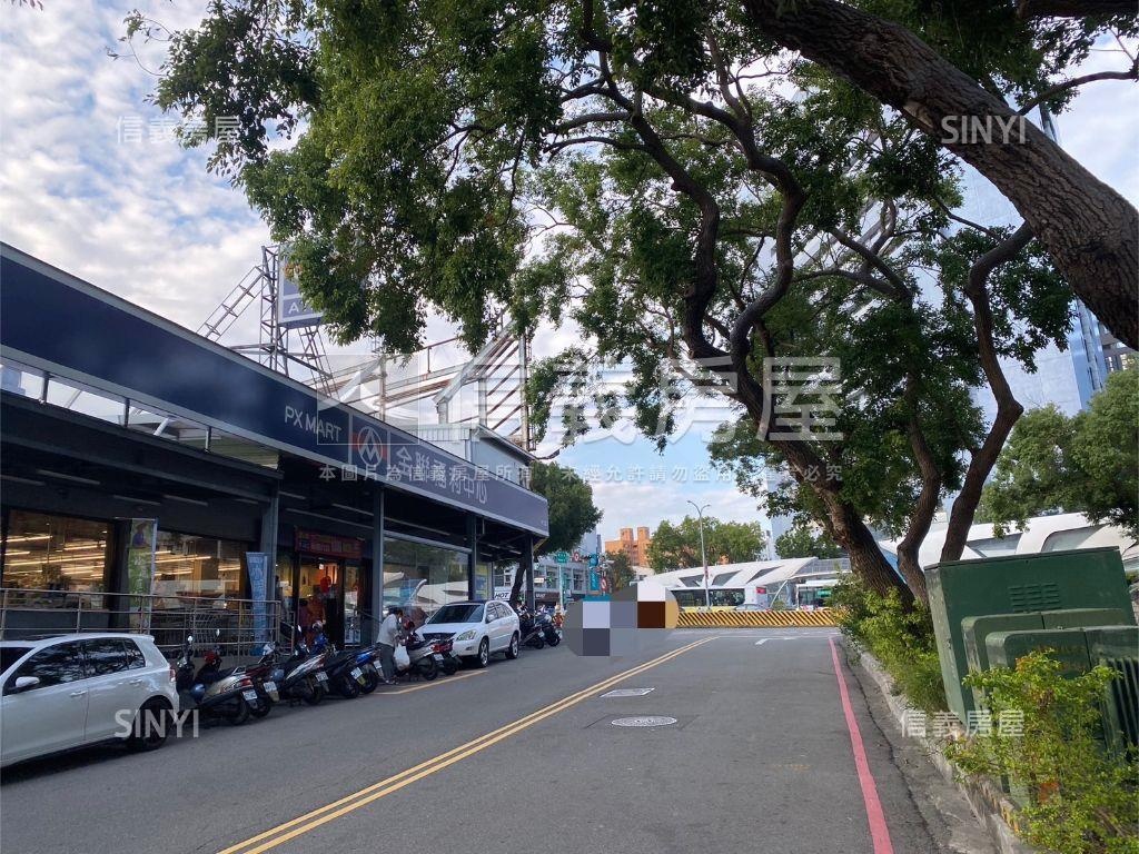 稀有世貿大坪數商辦＋車位房屋室內格局與周邊環境