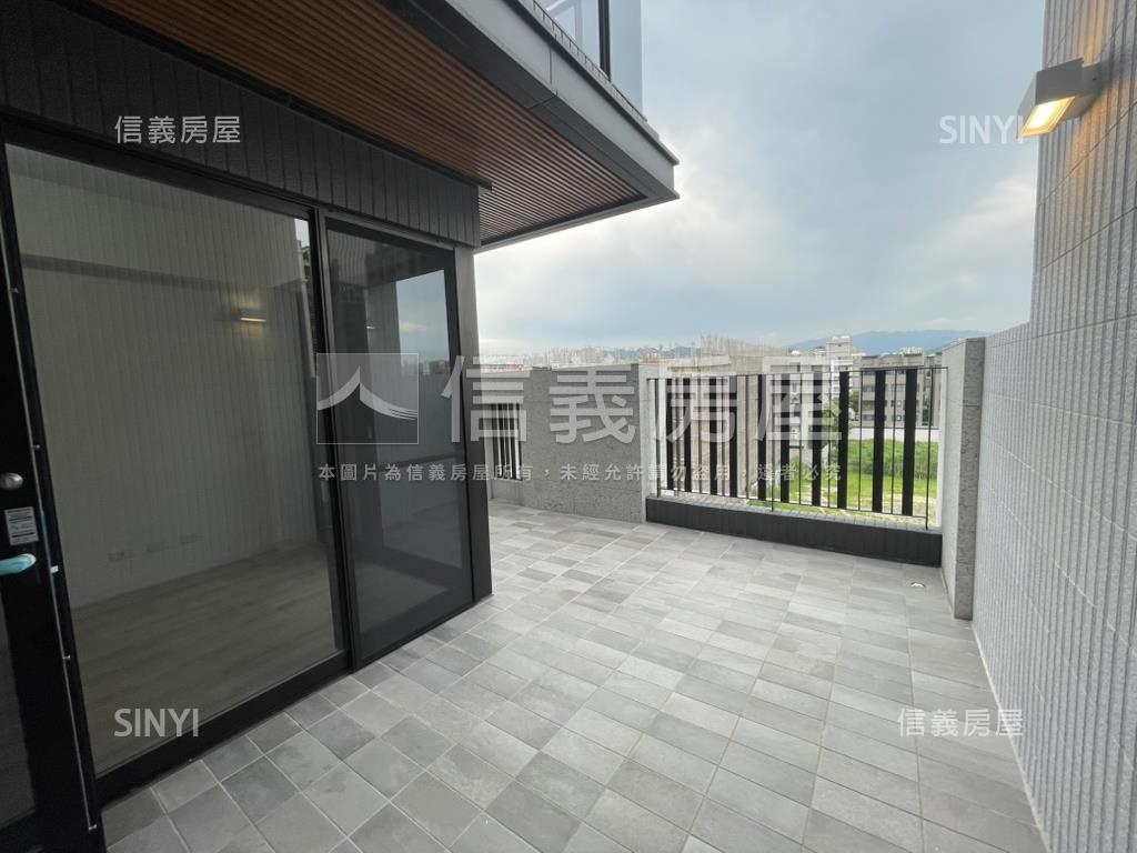 磅礡落成臨路電梯店墅房屋室內格局與周邊環境