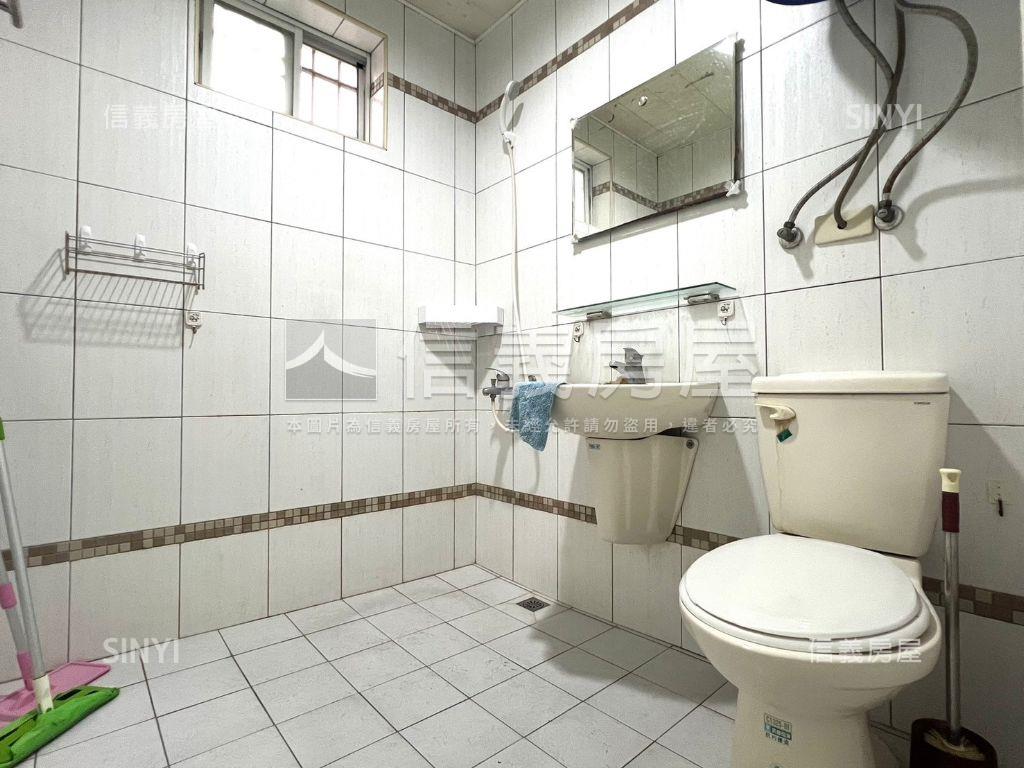 勝利路宿舍透天房屋室內格局與周邊環境