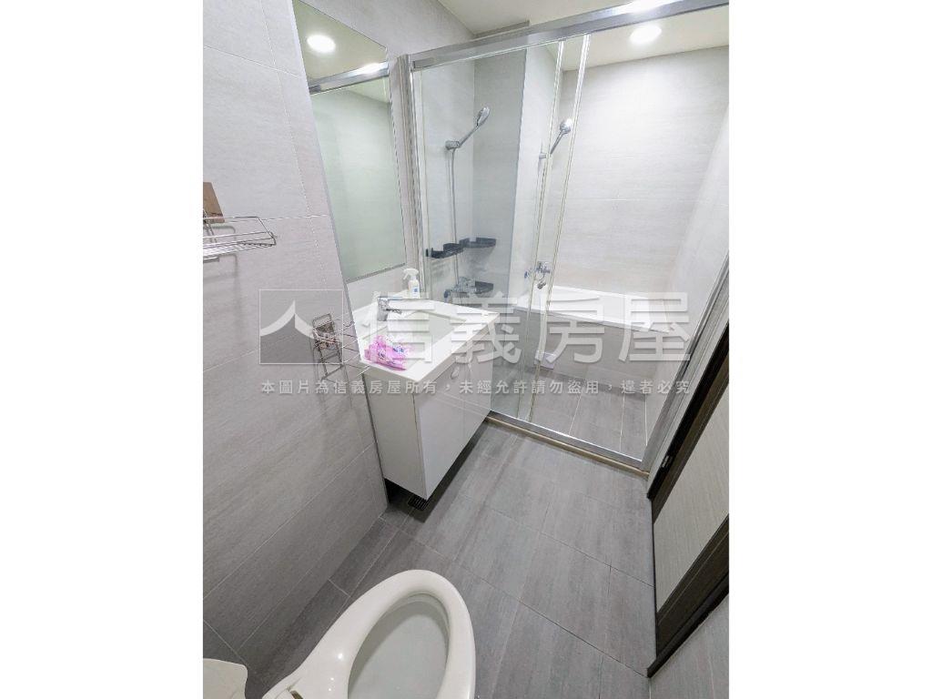 星河謐靜面中庭四房房屋室內格局與周邊環境