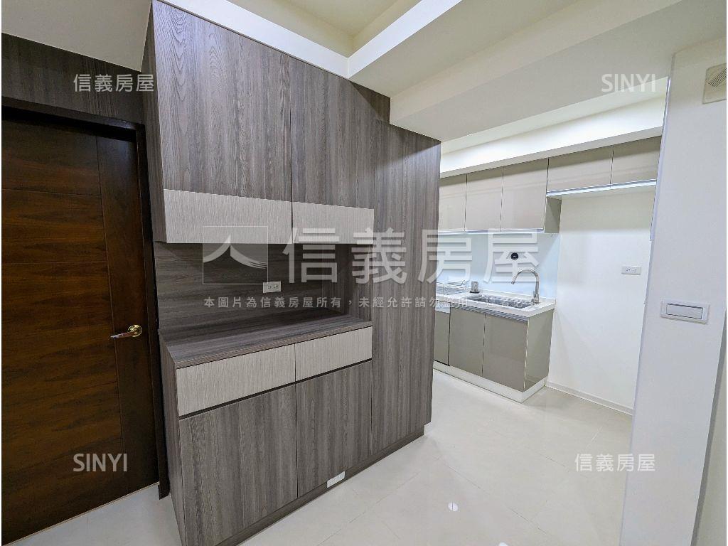 星河謐靜面中庭四房房屋室內格局與周邊環境