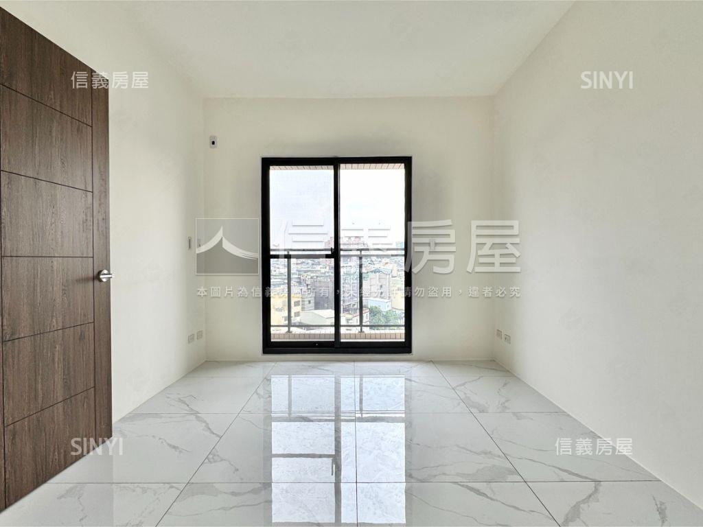 華尚ＡＲＴ全新三房平車房屋室內格局與周邊環境
