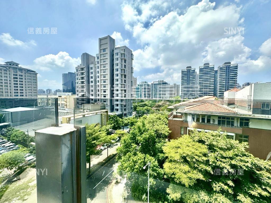 豐邑京站露臺美視野房屋室內格局與周邊環境