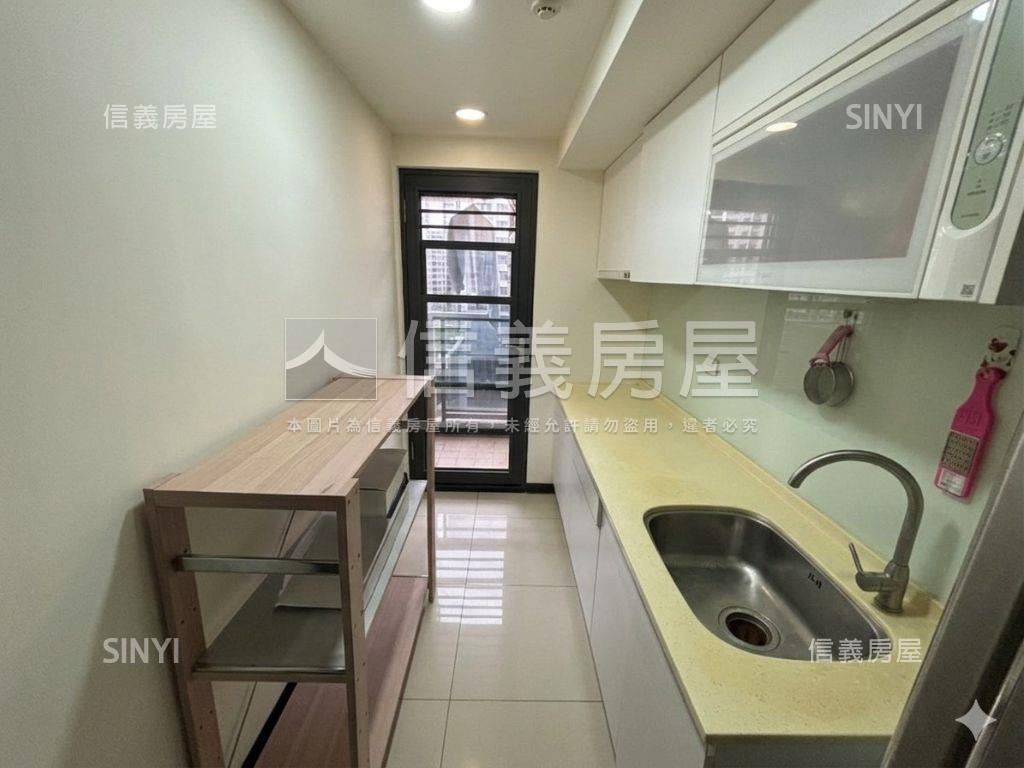 青埔☆明日朗朗兩房車位房屋室內格局與周邊環境