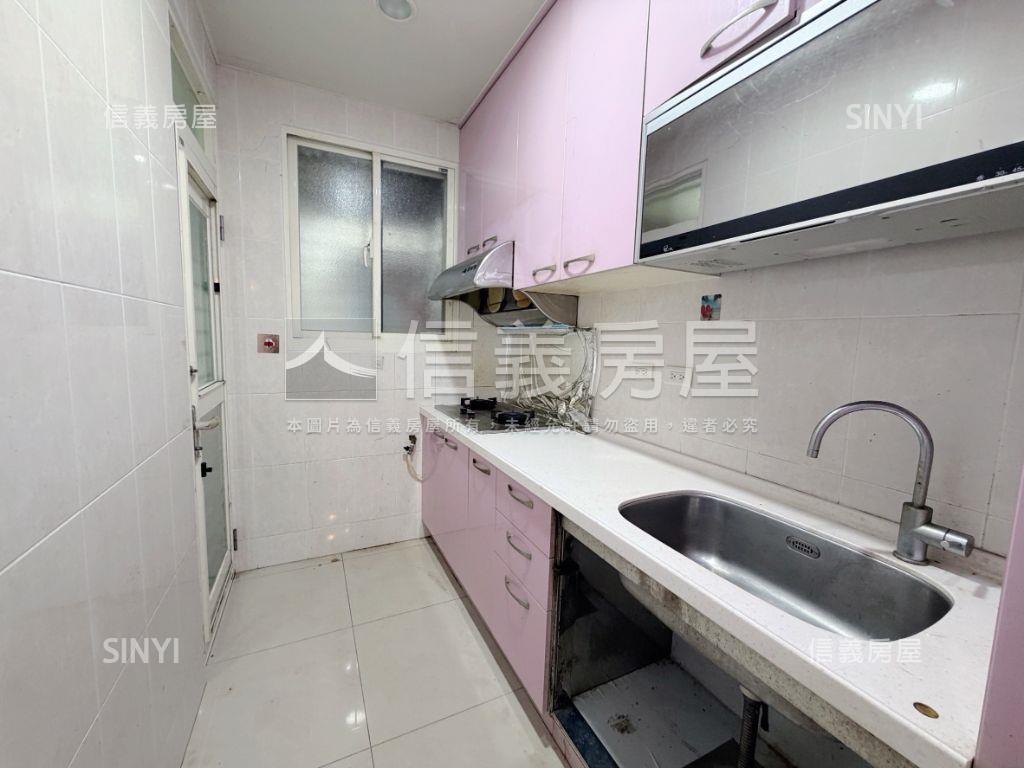 秀朗優質方正首購成家房屋室內格局與周邊環境