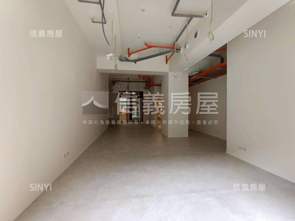 近捷運大同學區挑高店面房屋室內格局與周邊環境