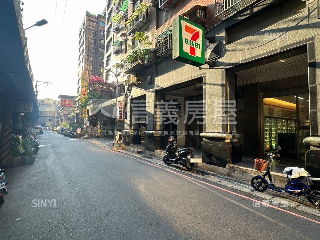 ７１１店面房屋室內格局與周邊環境